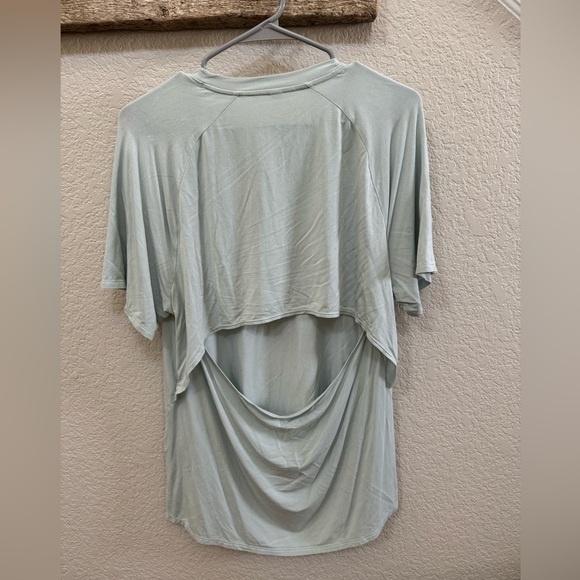 Women's Under Armour Modal Shirt - Picture 2 of 3